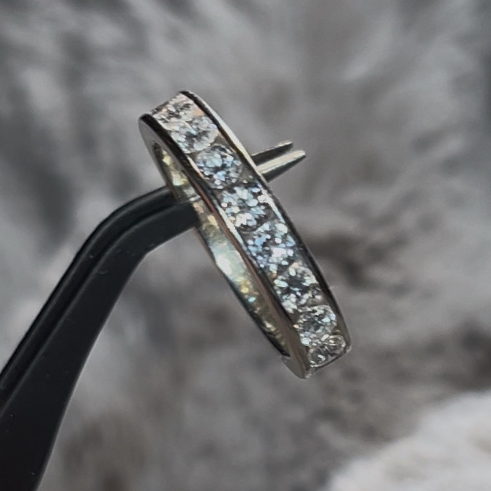 Diamond Eternity Band Ring 1ct. 14k white gold.